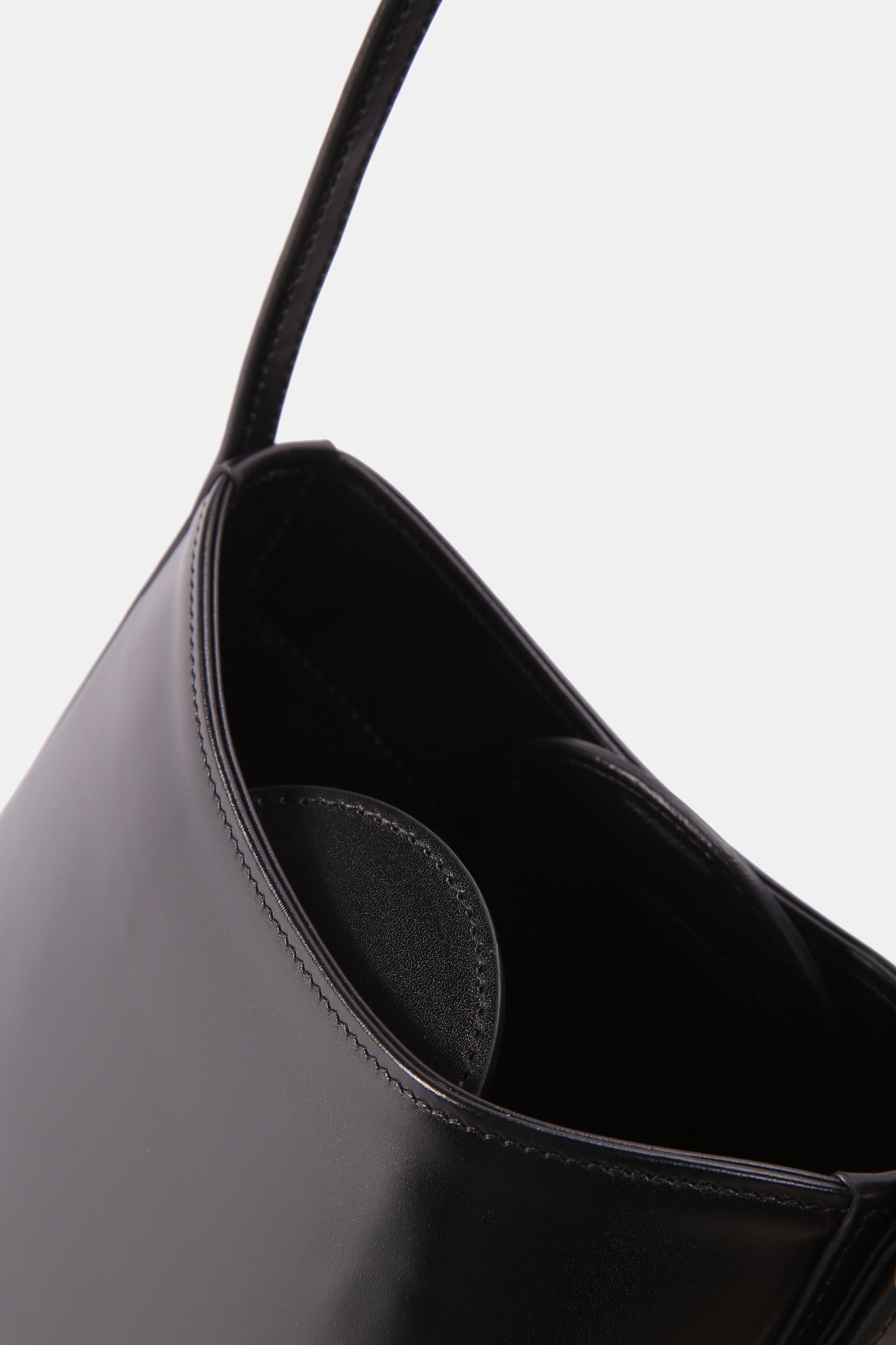 Bell Mini w kolorze czarnym